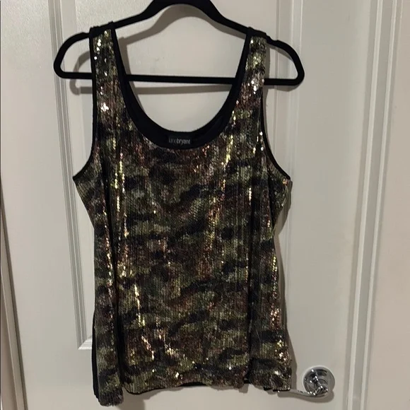 Lane Bryant Black Gold and Green Camo Print Sequin Tank Top - Picture 1 of 4